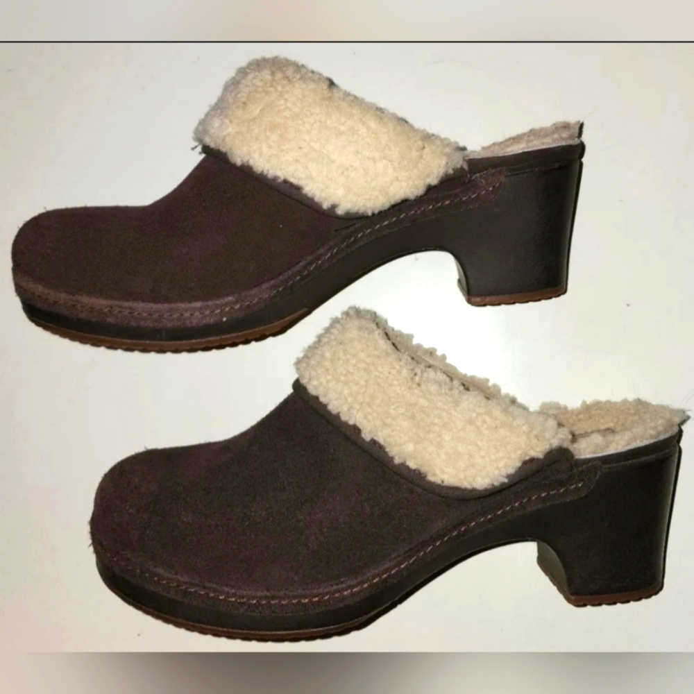 Sherpa Lined Crocs Dark Brown Suede Heeled Mules Clogs Faux Fur Sze 9 - Picture 3 of 8